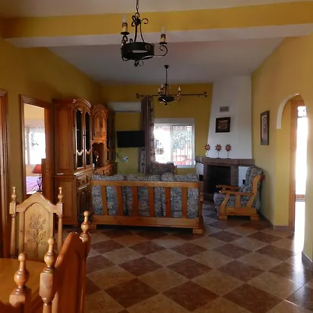 Hacienda Dona Lola *